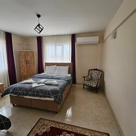 The Titanic House فندق باموكاليه