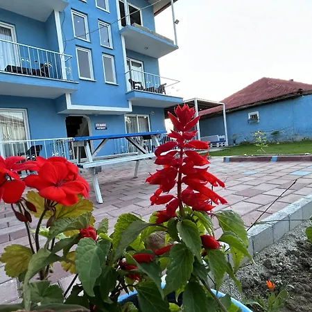 Szálloda The Titanic House *