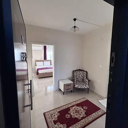 Hotel The Titanic House *