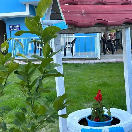 The Titanic House Pamukkale