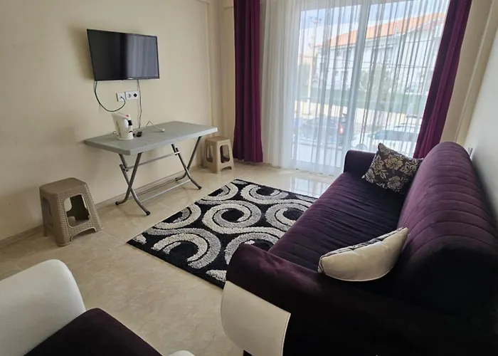 The Titanic House Hotel *